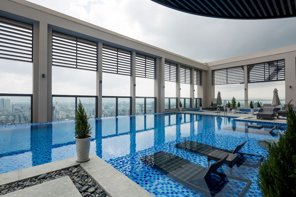 Altara Suites Da Nang 24/50