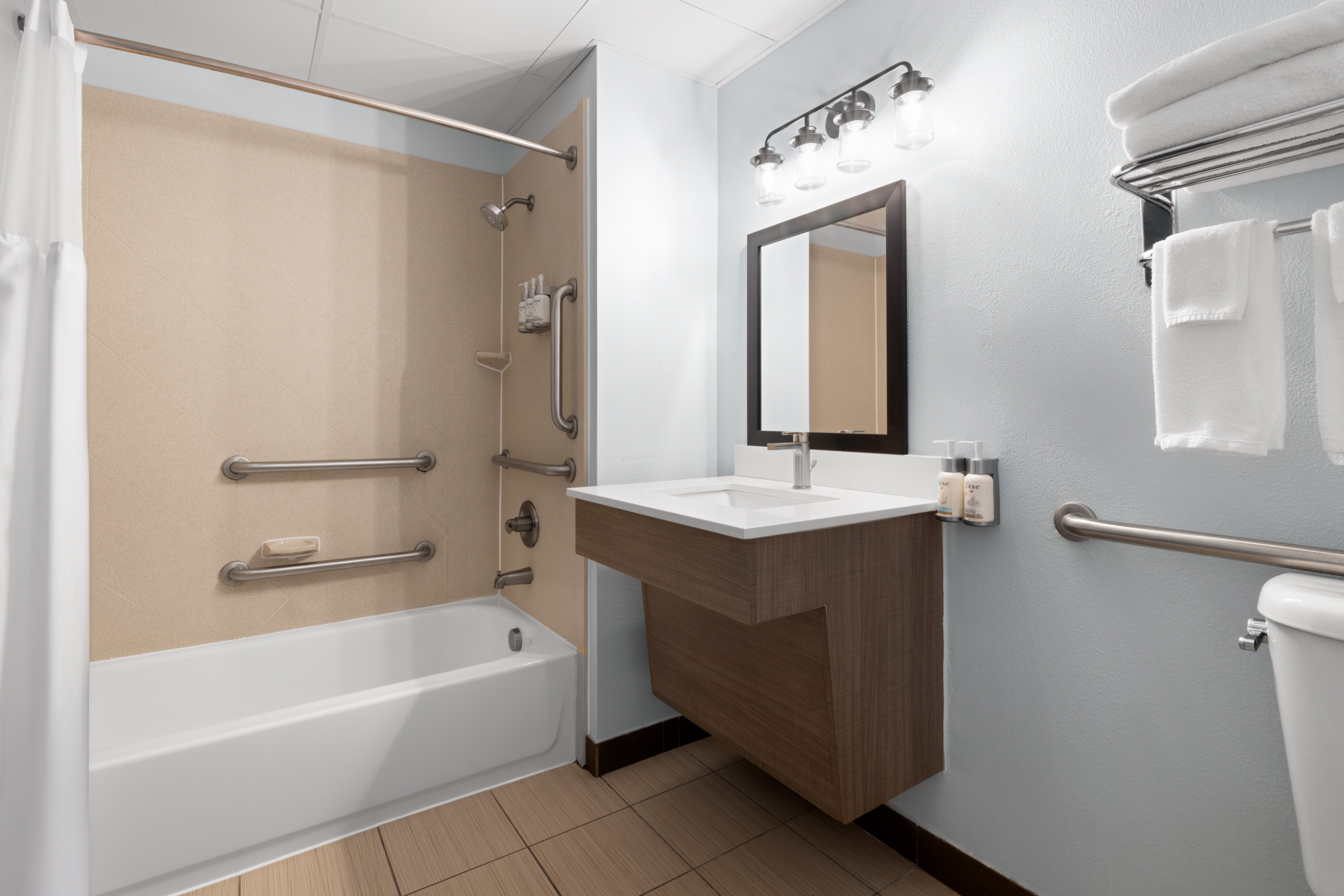 Garner Hotel Virginia Beach North by IHG 40/42