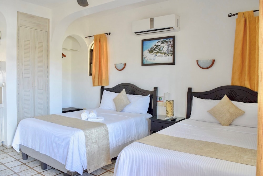 Hotel & Suites Bucaneros, Isla Mujeres 18/48
