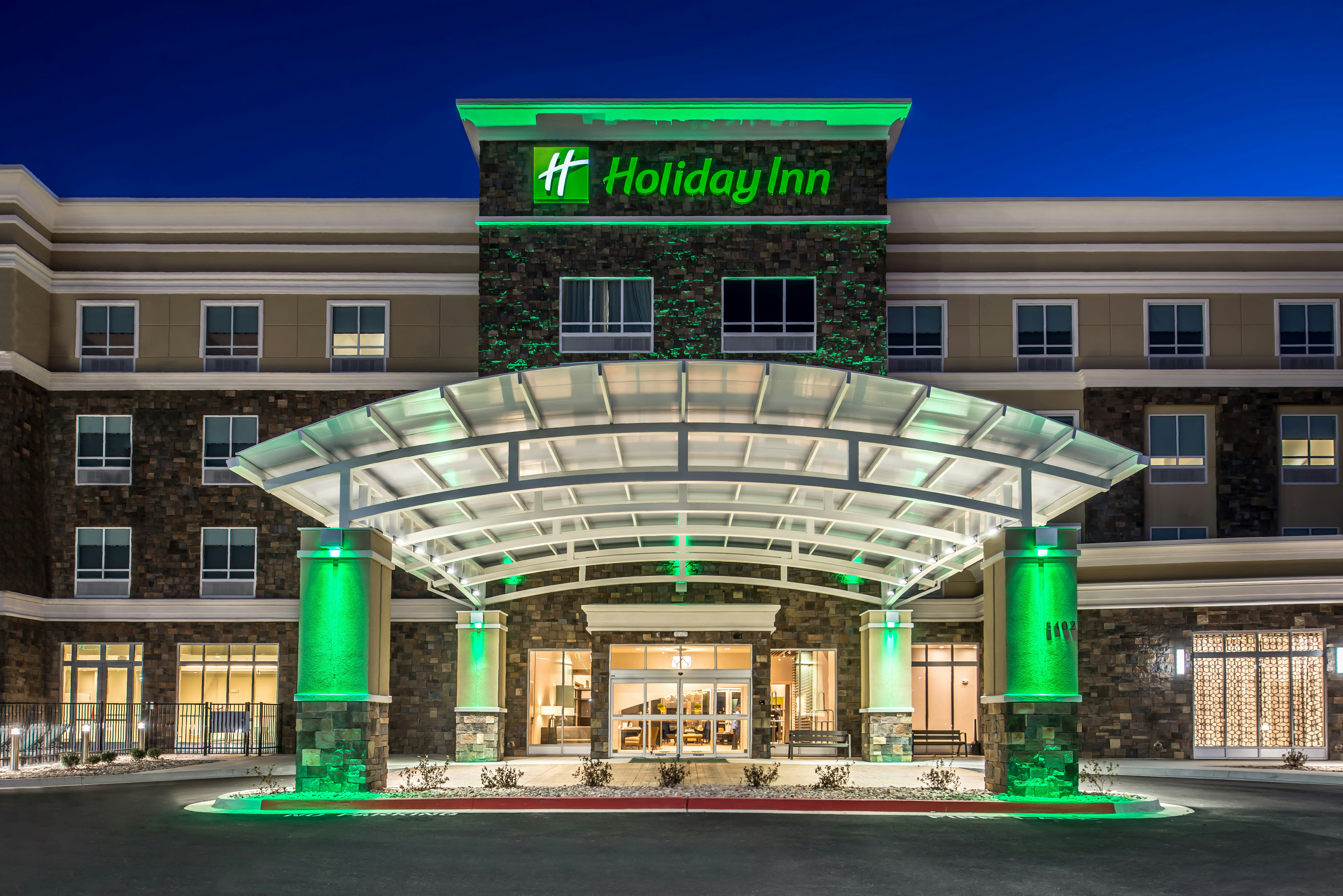 HOLIDAY INN JOPLIN 4/71