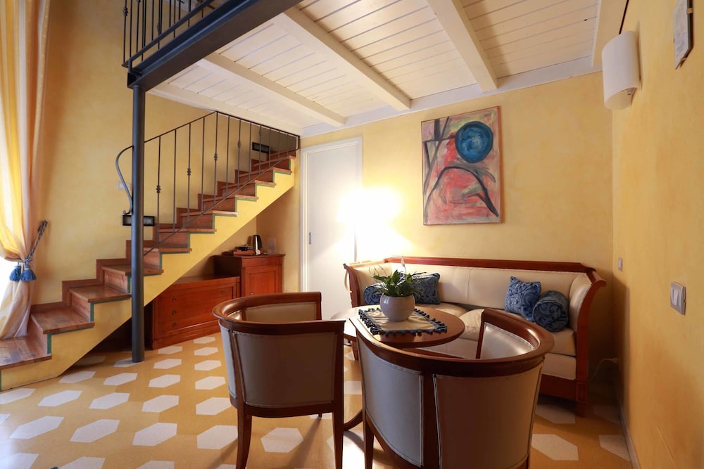 Locanda Il Maestrale 38/51