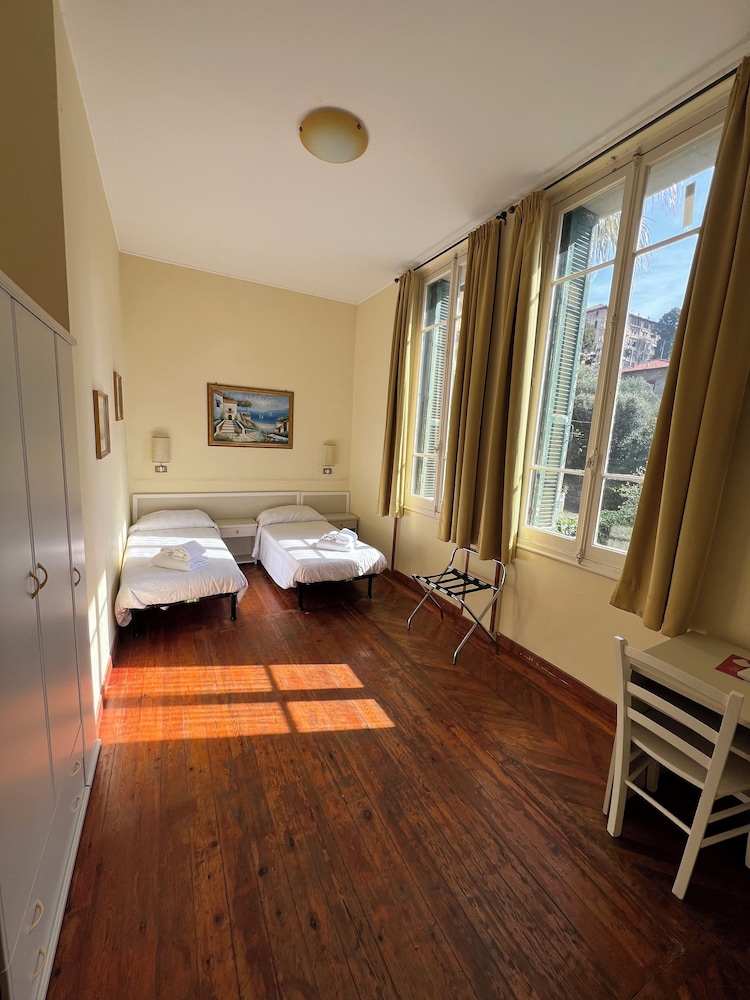 Hotel Petit Royal 8/50