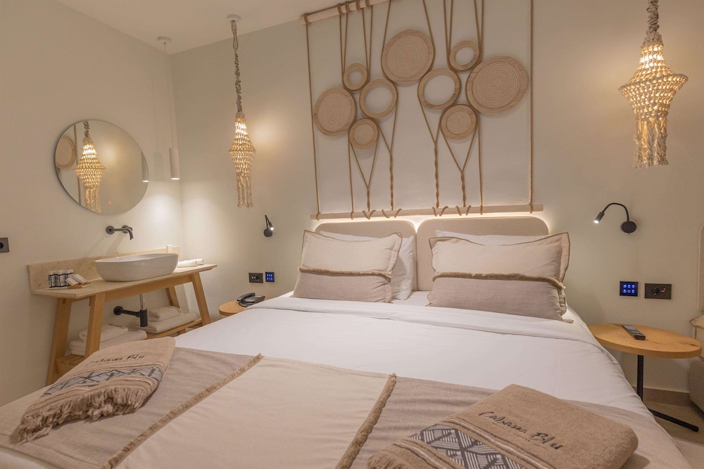 Cabana Blu Hotel and Suites 30/89