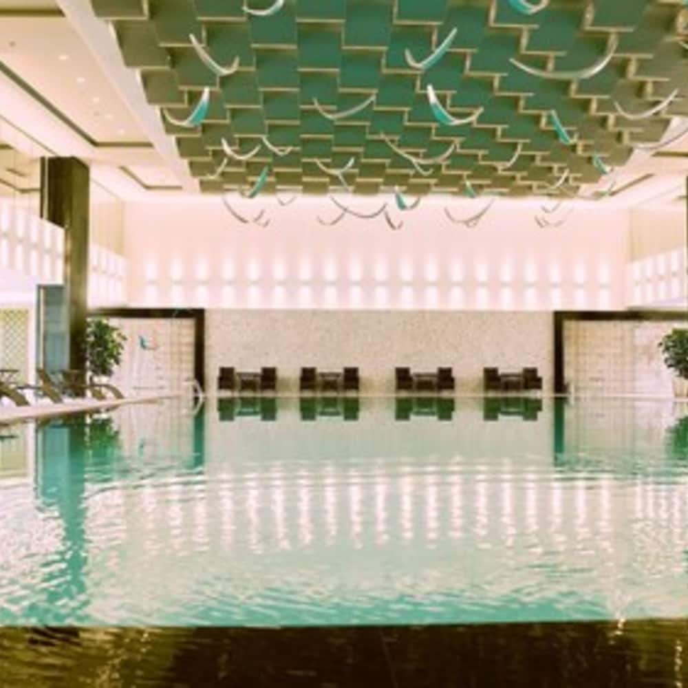 Radisson Blu Hotel Wuhan ETD Zone 28/31