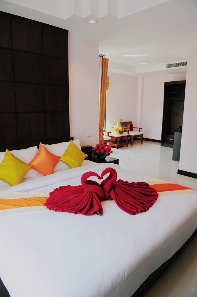 Ice Kamala Beach Hotel 19/65