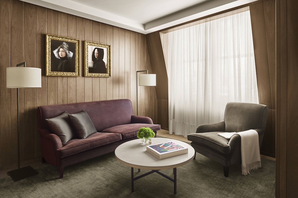 Berners Hotel 30/49