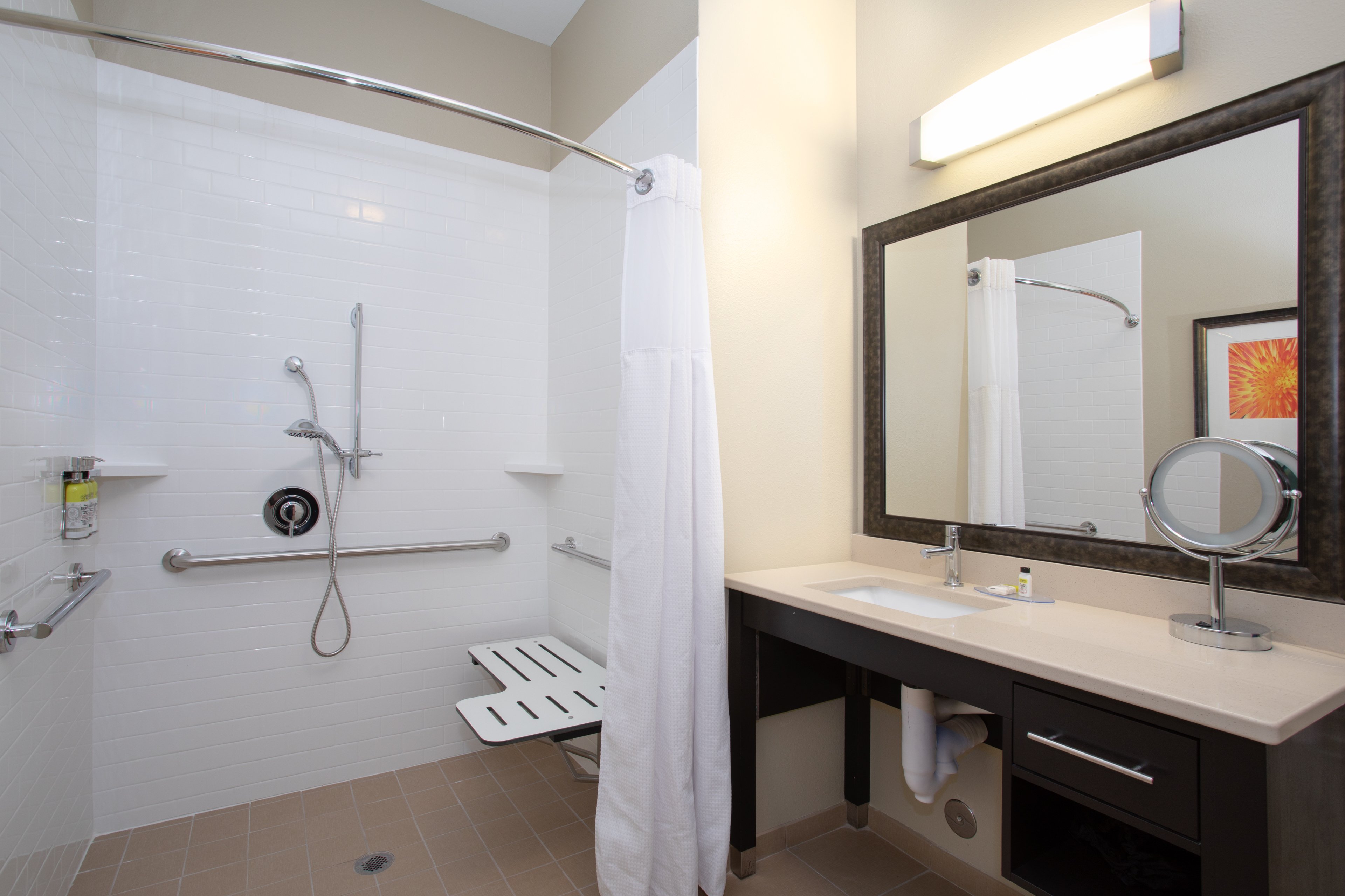STAYBRIDGE SUITES DENVER SOUTH - HIGHLANDS RANCH 46/47