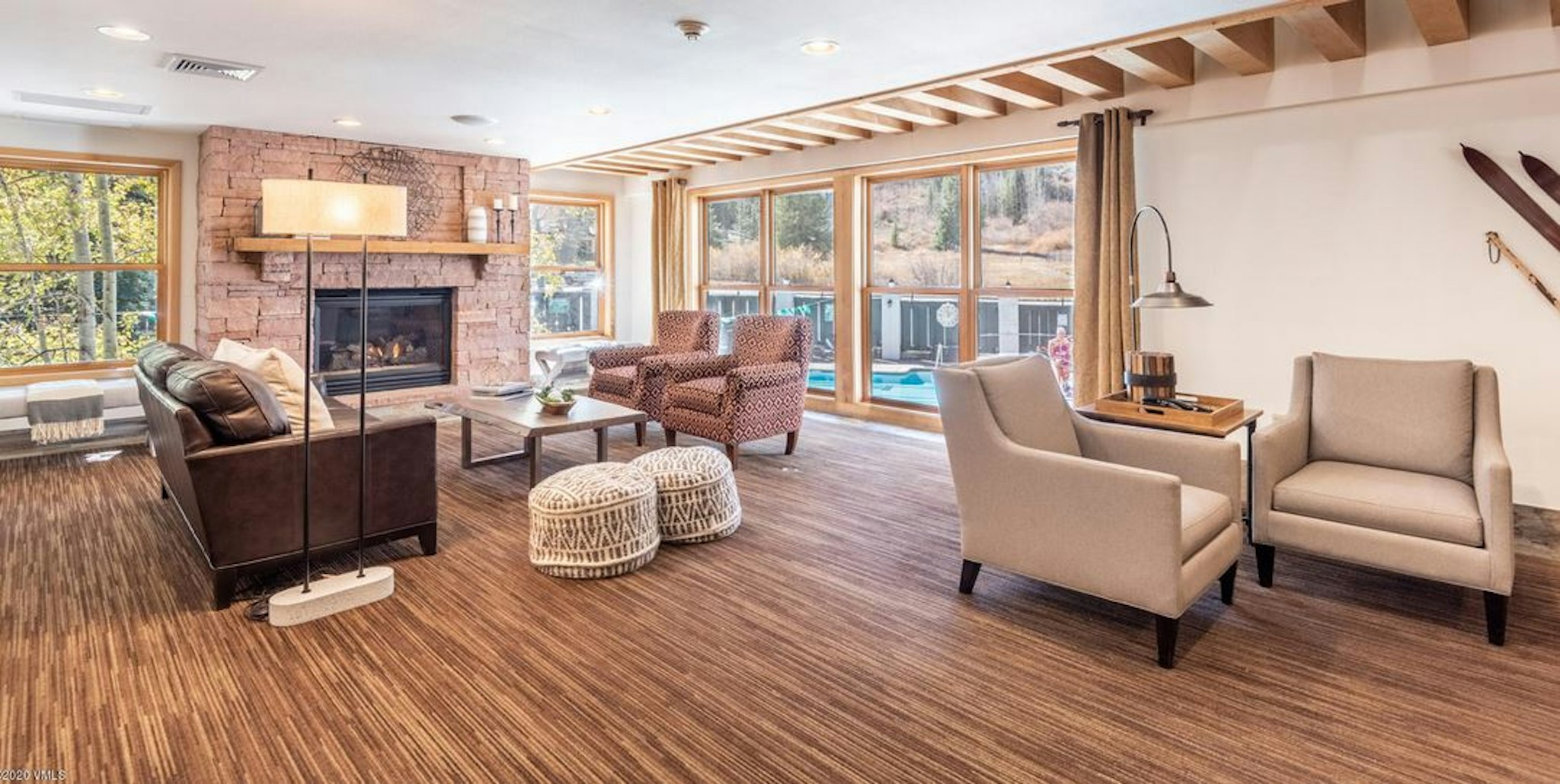Vail Racquet Club Townehomes And Condominiums 20/38