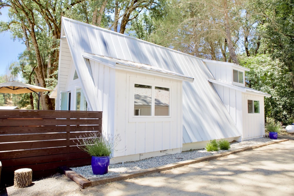 Mandala Springs Wellness Retreat Center 6/75
