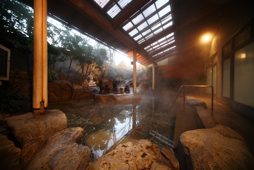 Taisenkaku 24/50