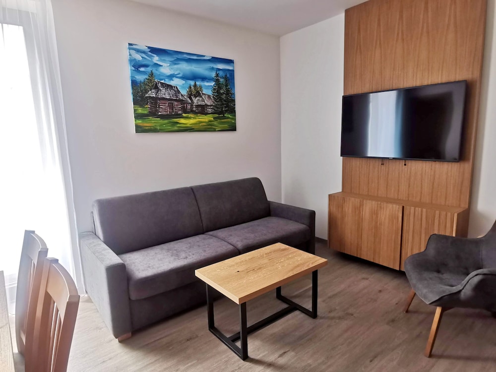 Maladinovo Resort 30/50