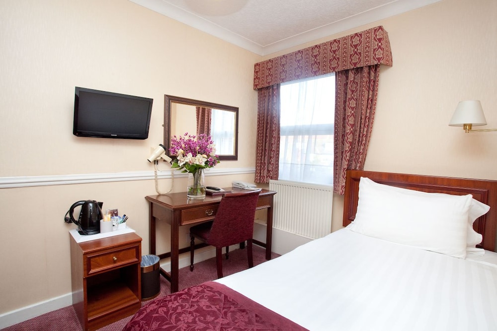 The Victoria Hotel 3/53
