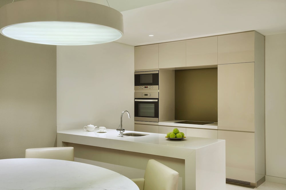 La Ville Hotel And Suites City Walk Dubai Autograph Collection 18/51
