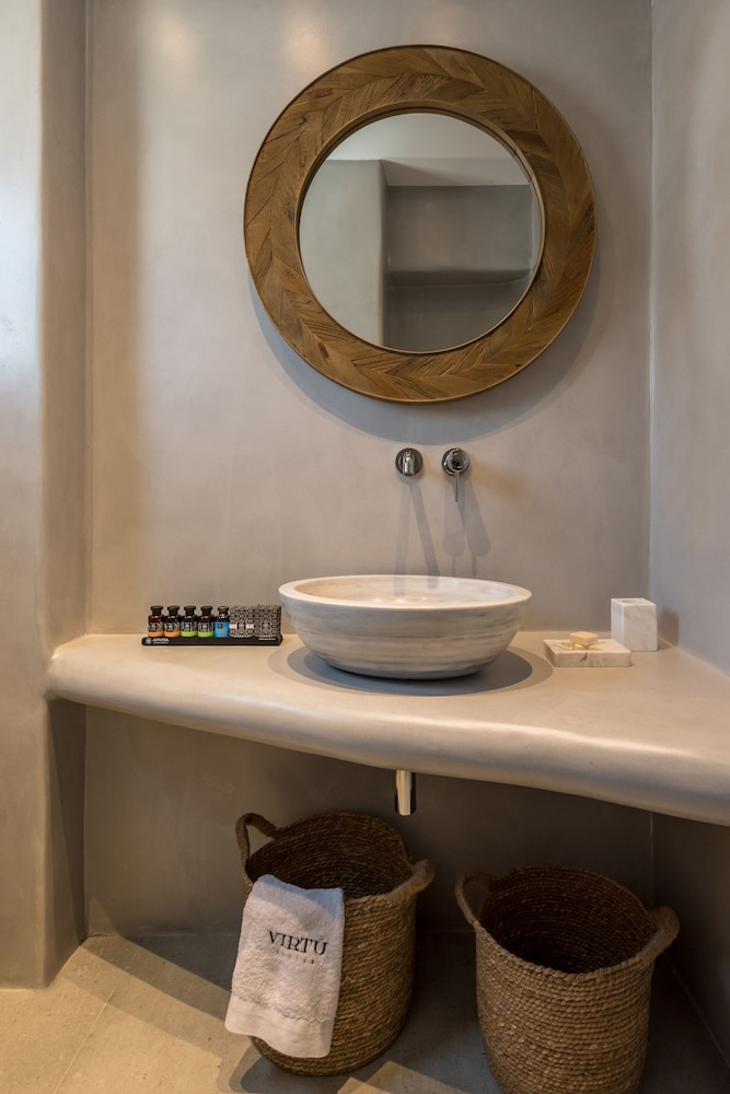 Virtu Suites 75/75