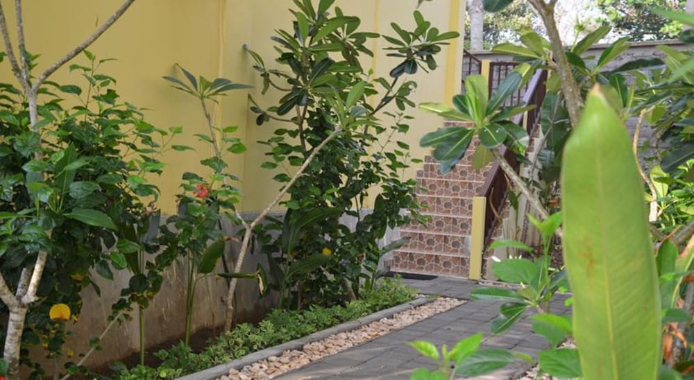 Tamarind Beach Bungalows 57/63