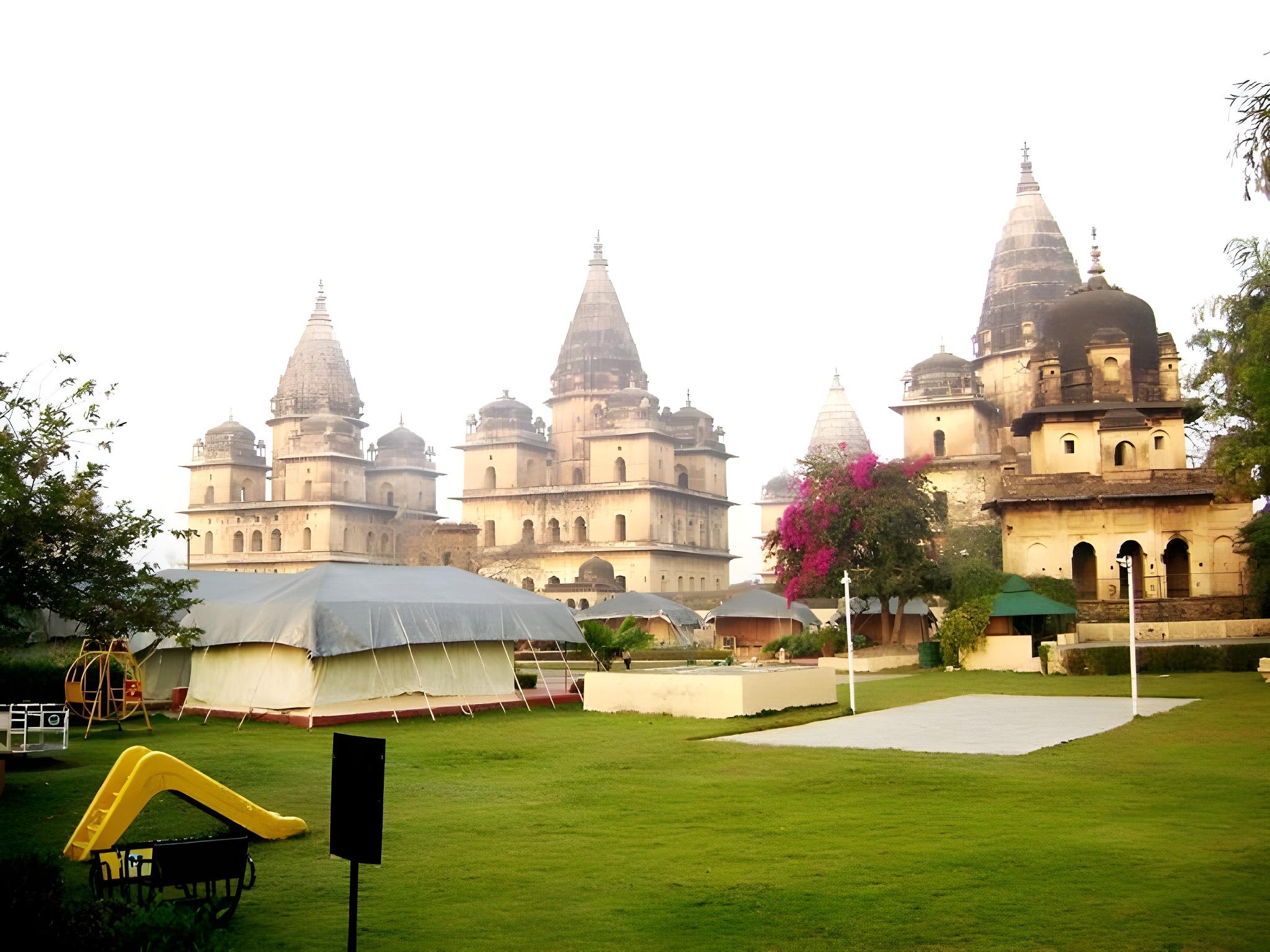 THE ORCHA RESORT. 7/39