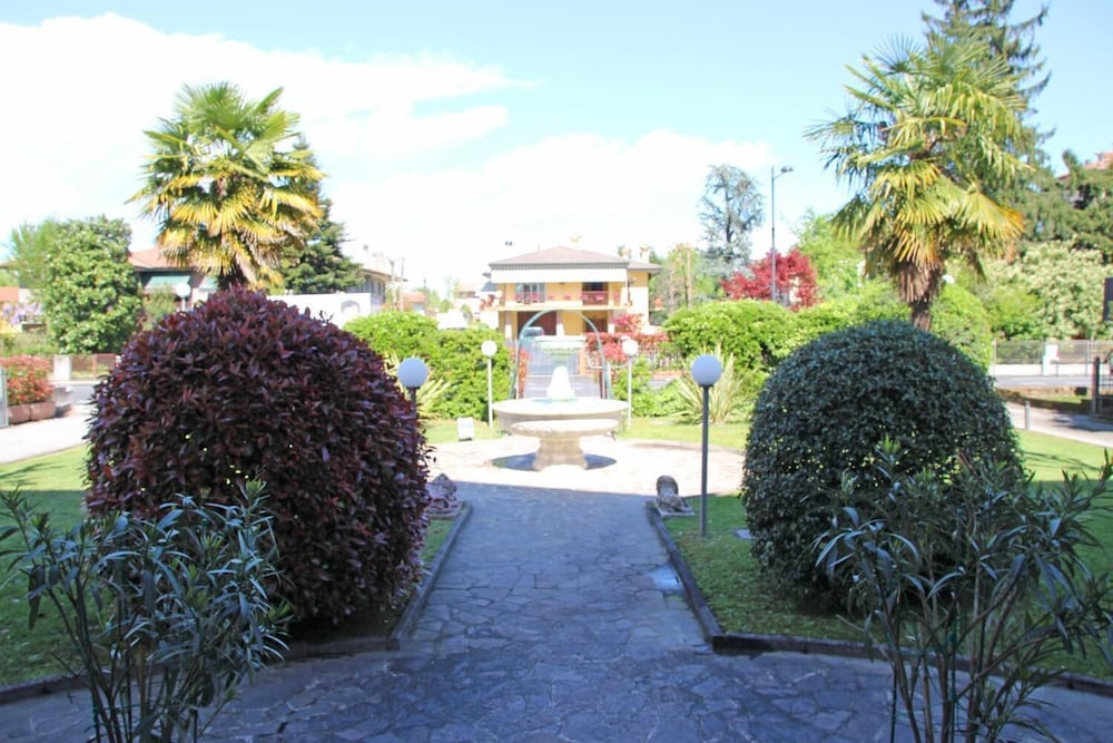 Park Hotel Villa Leon D Oro 28/60
