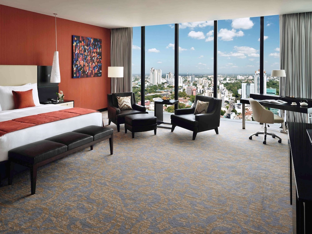 Pullman Colombo City Centre 49/70