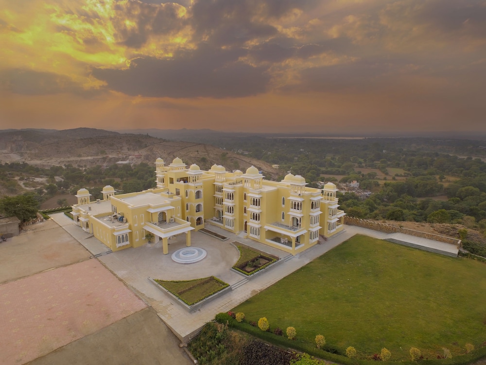 Justa Brij Bhoomi Nathdwara 30/39