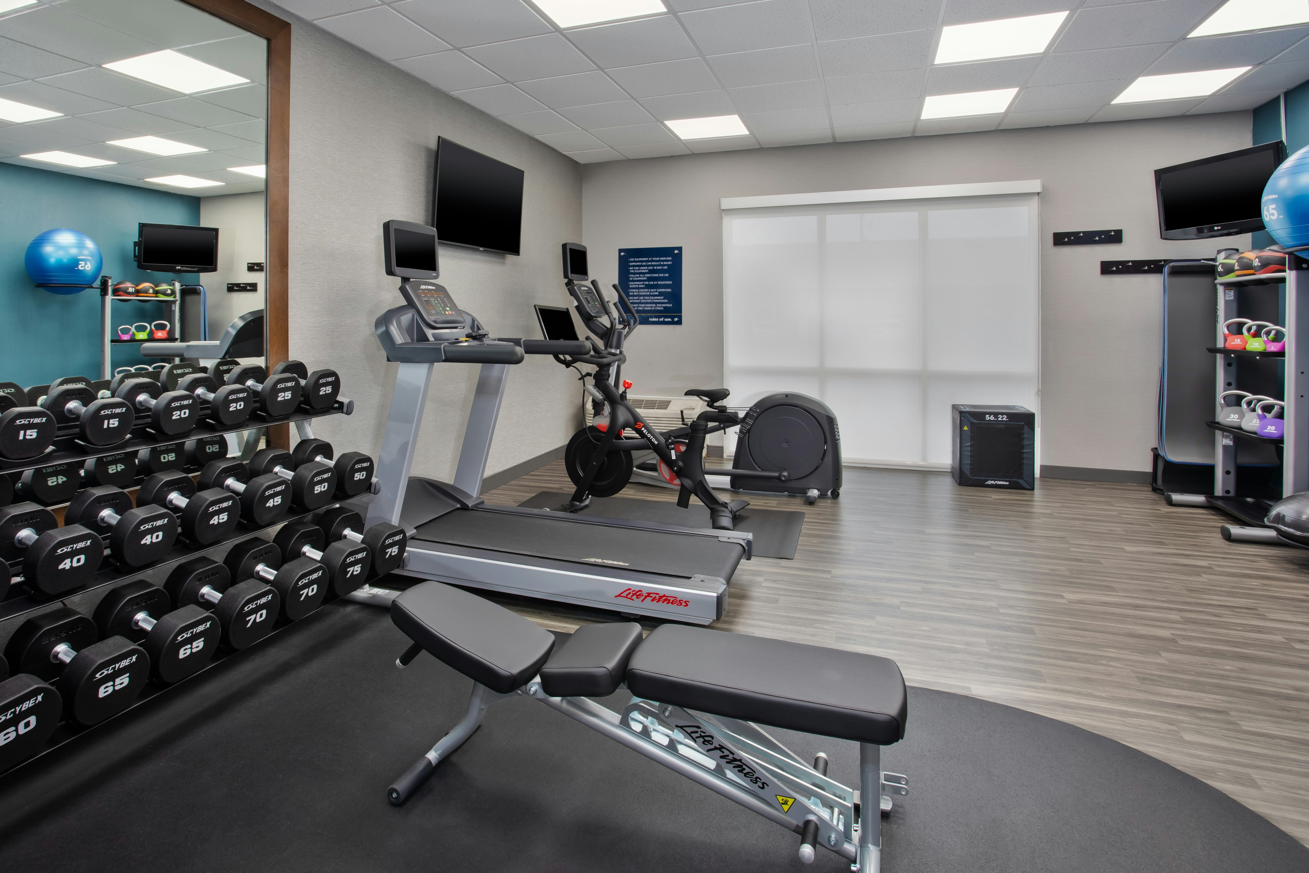 Hampton Inn & Suites - Cape Coral/Fort Myers Area, FL 22/50