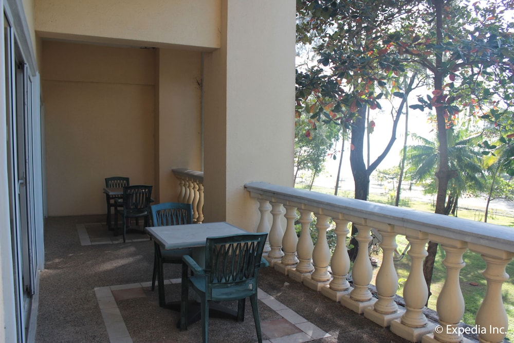 Club Morocco Beach And Country Club 56/68