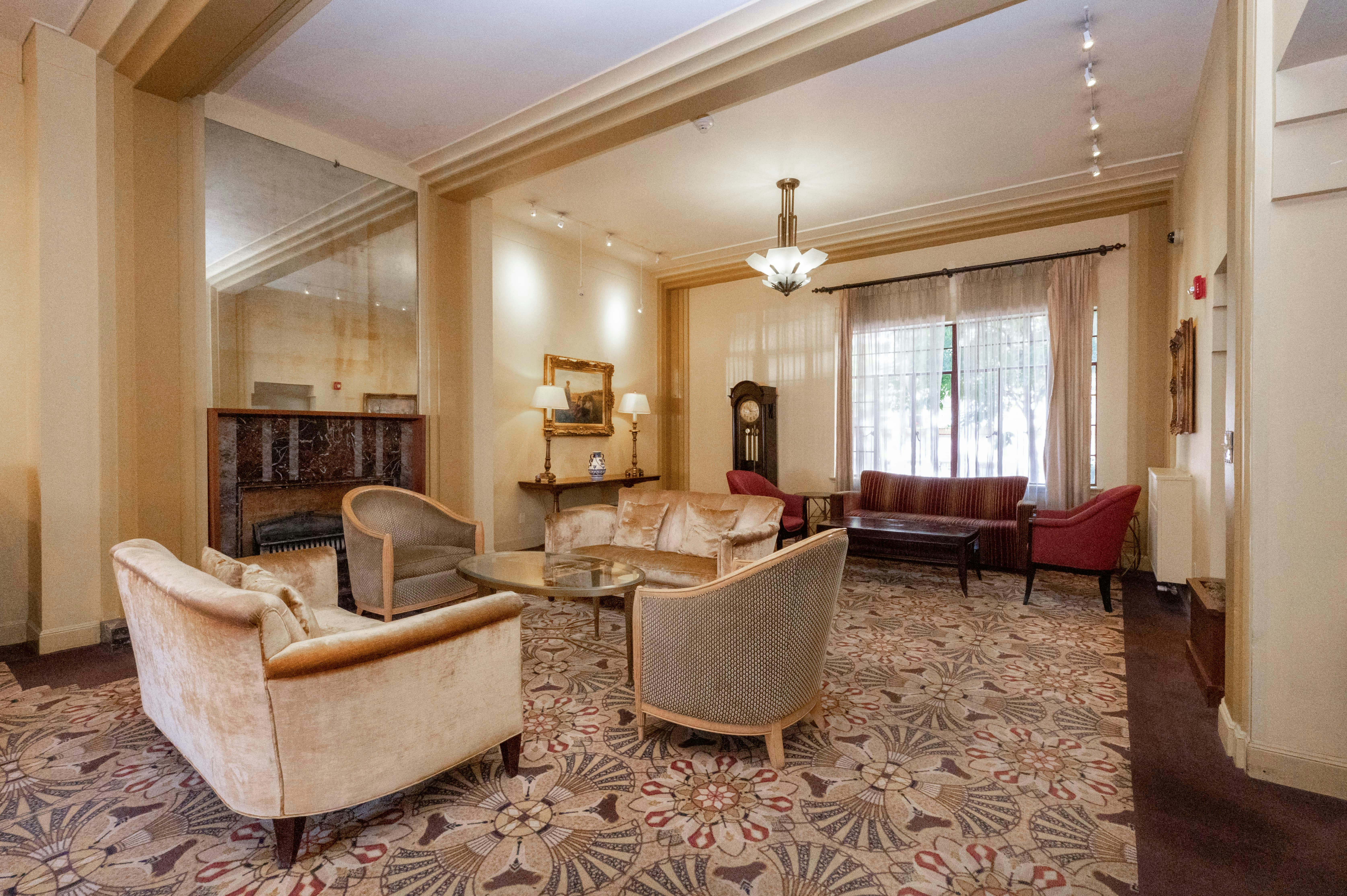 The Baroness Hotel 11/22