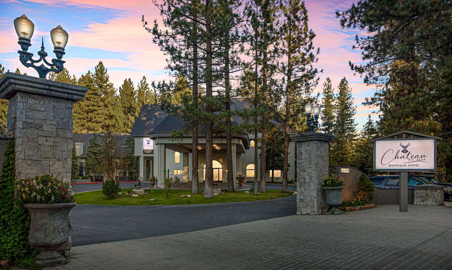 Chateau Big Bear Boutique Hotel, BW Signature Collection 50/55