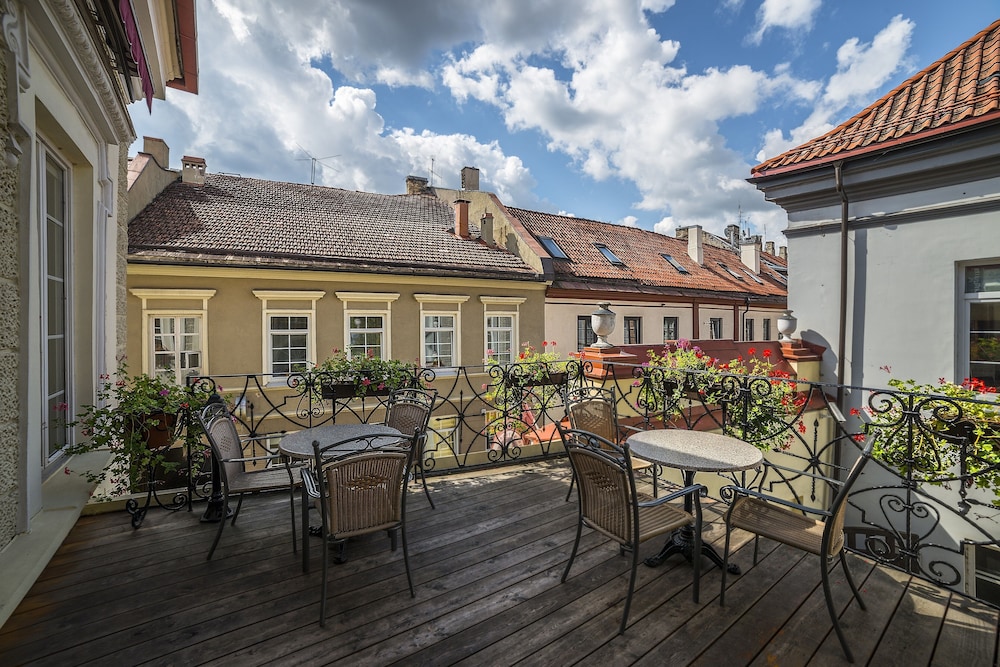 Shakespeare Boutique Hotel Vilnius 57/68