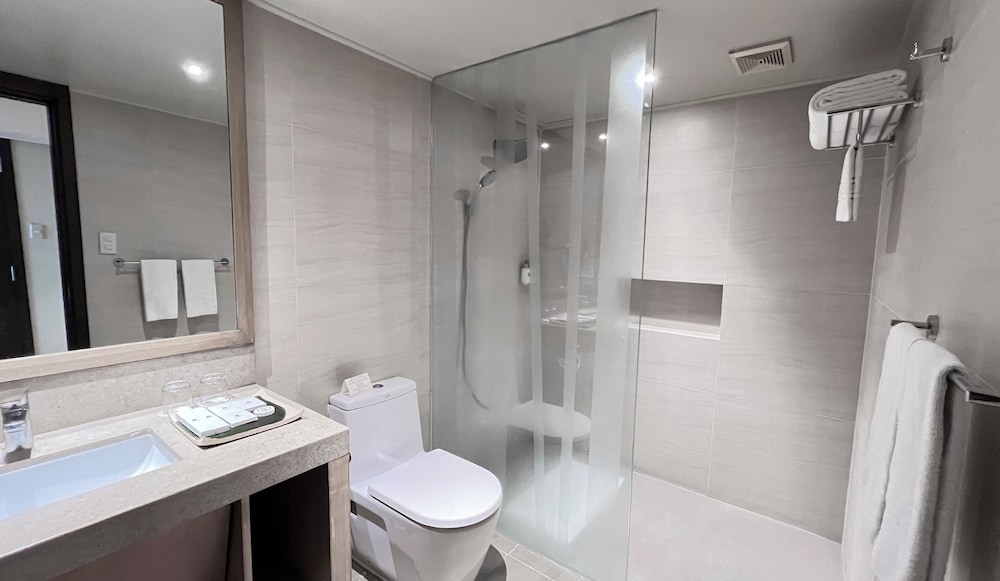 Taal Vista Hotel 50/53