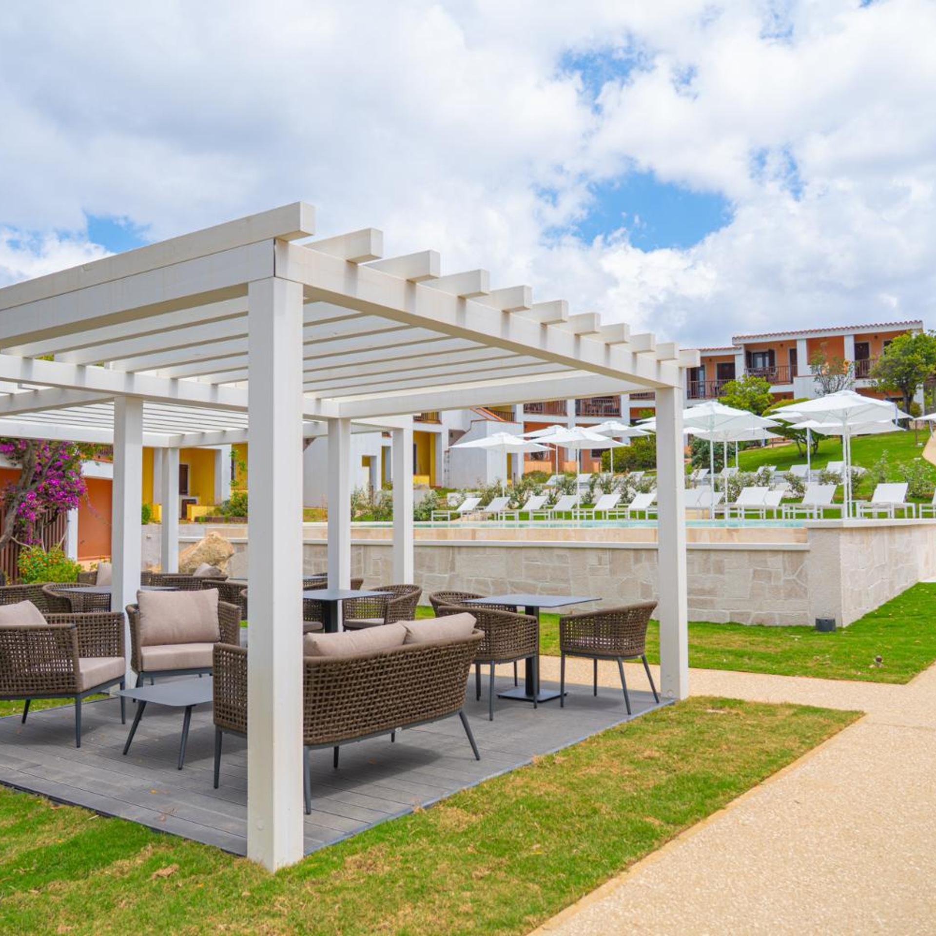 Ahr Costa Serena Village 3/50