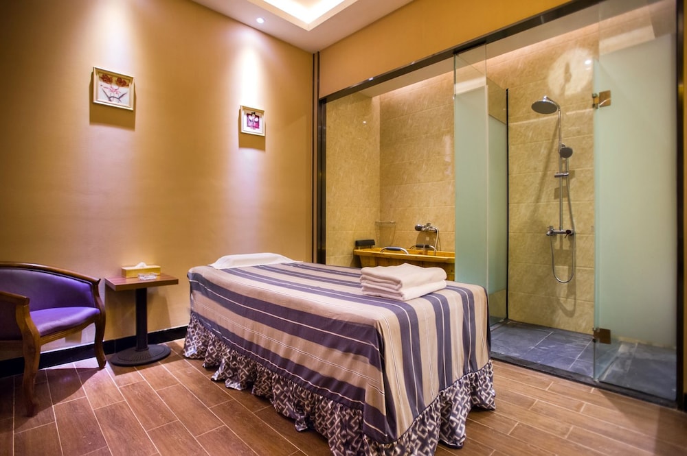 Grand Skylight International Hotel Guiyang 13/37