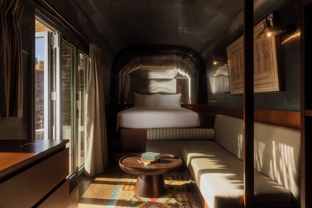 Caravan Hatta by Our Habitas 14/36
