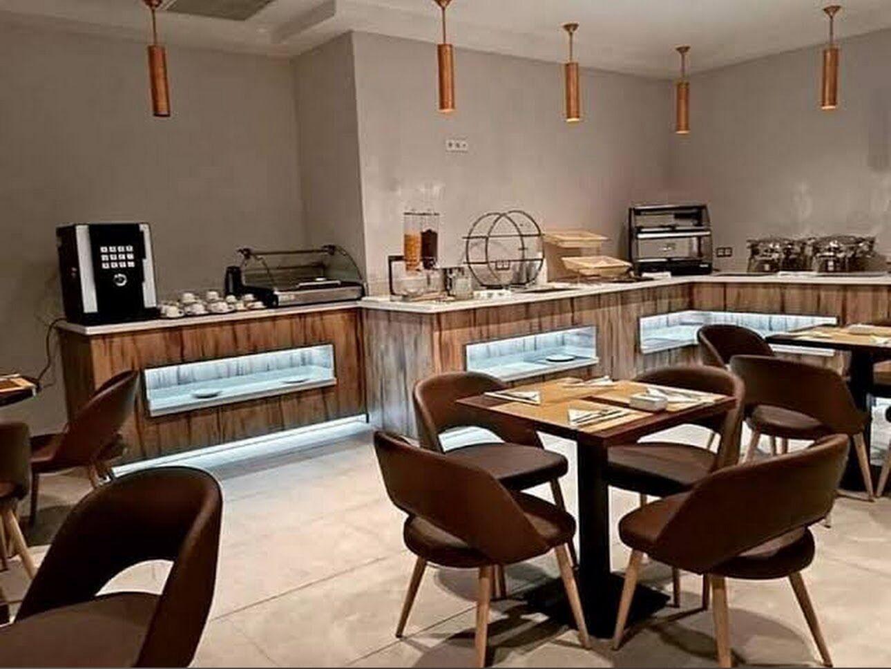 Bladi Suite 17/19