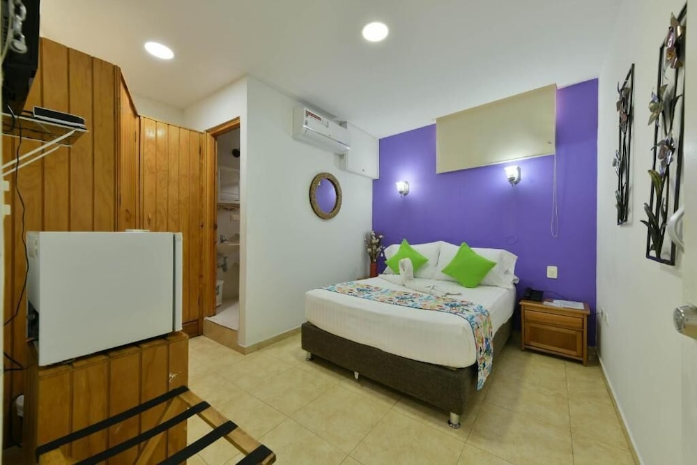 Hotel Grand Caribe 11/33