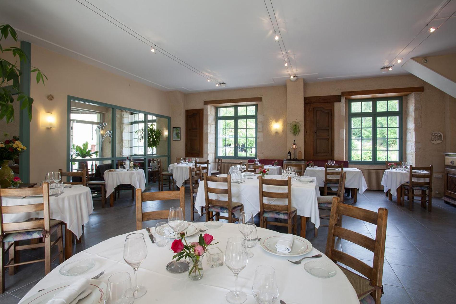 HOTEL DU LION D'OR 31/51