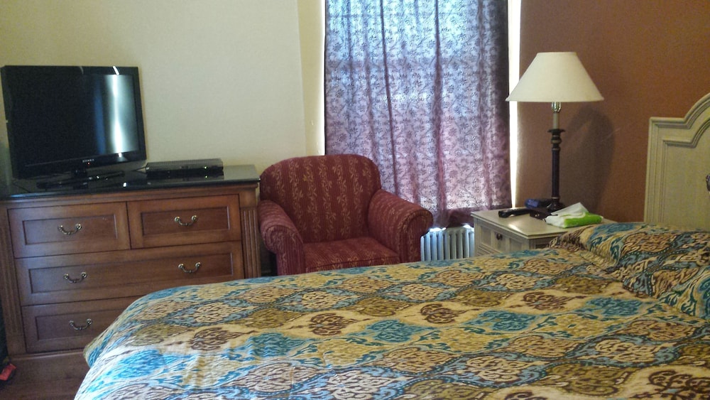 El Capitan Hotel 24/30