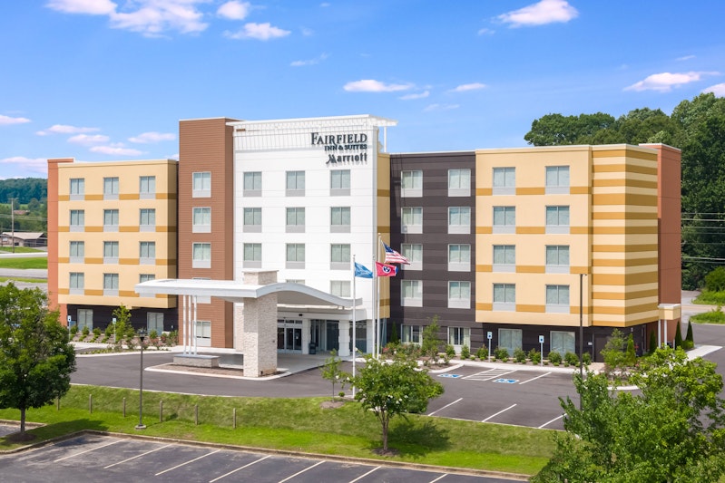 Fairfield Inn and Suites Athens Marriott 2/46