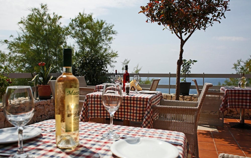 Asteris Hotel in KEFALONIA
