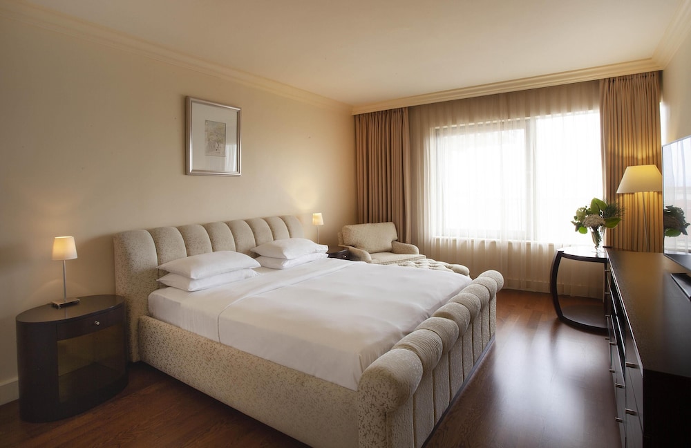 3 BEDROOMS, SUITE, BOSPHORUS VIEW, TERRACE