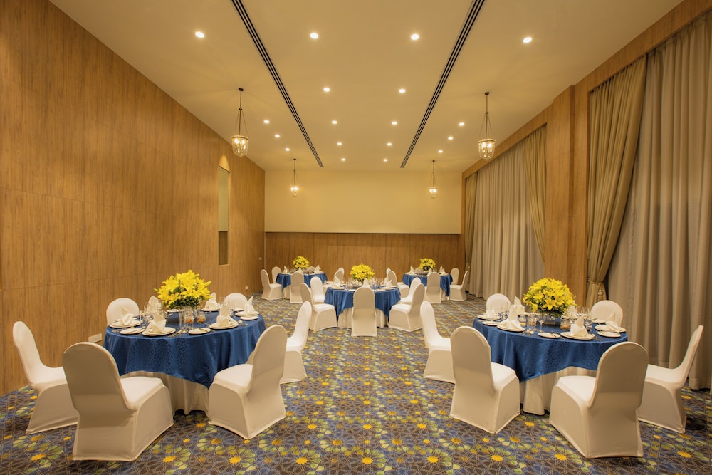 Keys Hotel Pimpri Pune 50/59