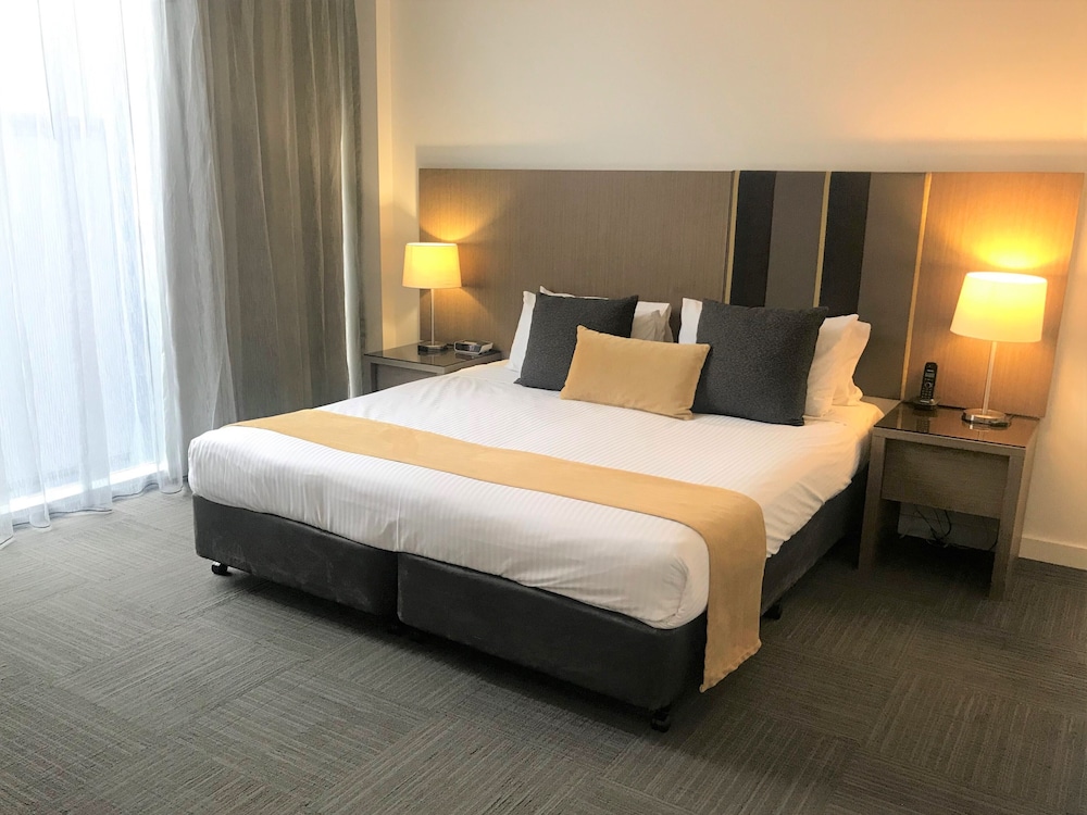 2 BEDROOMS, APARTMENT, ACCESSIBLE