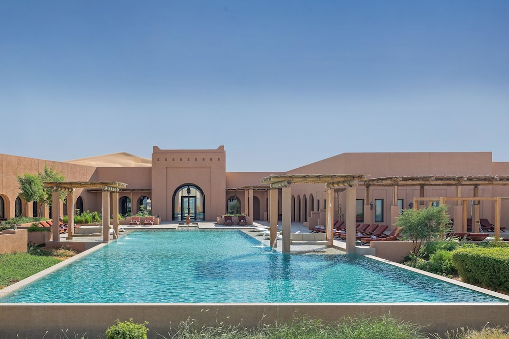 Bab Al Nojoum Bateen Liwa 55/60