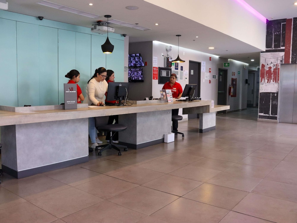 Ibis Mexico Tlalnepantla 8/50