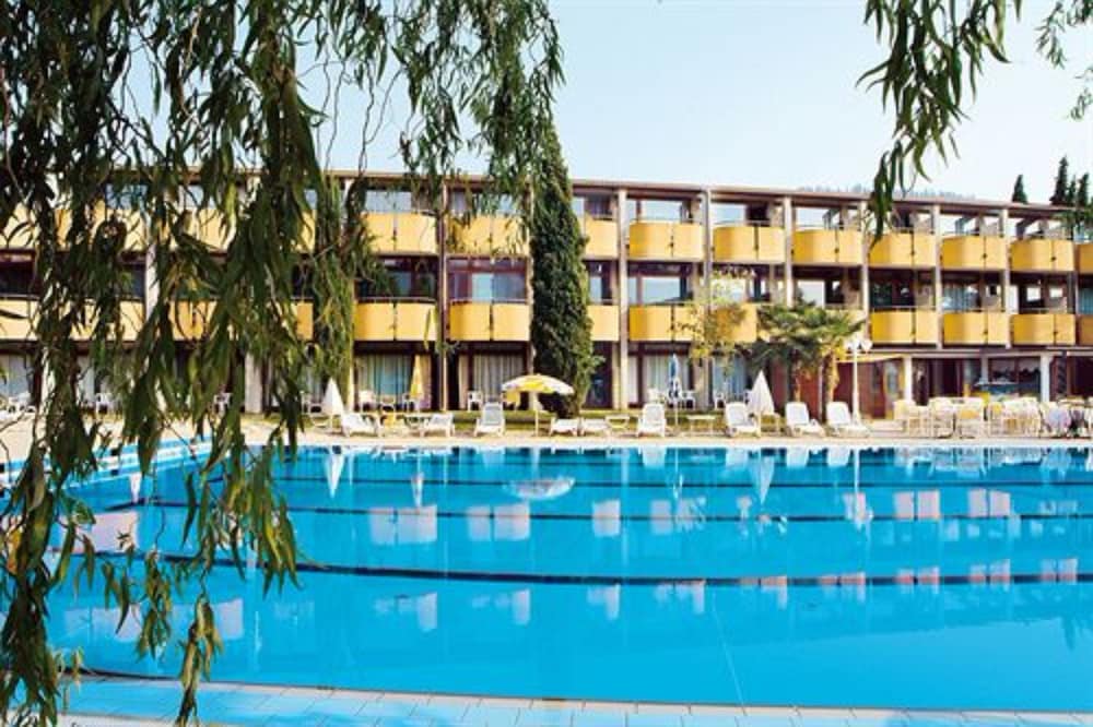 Royal Suite 3/34