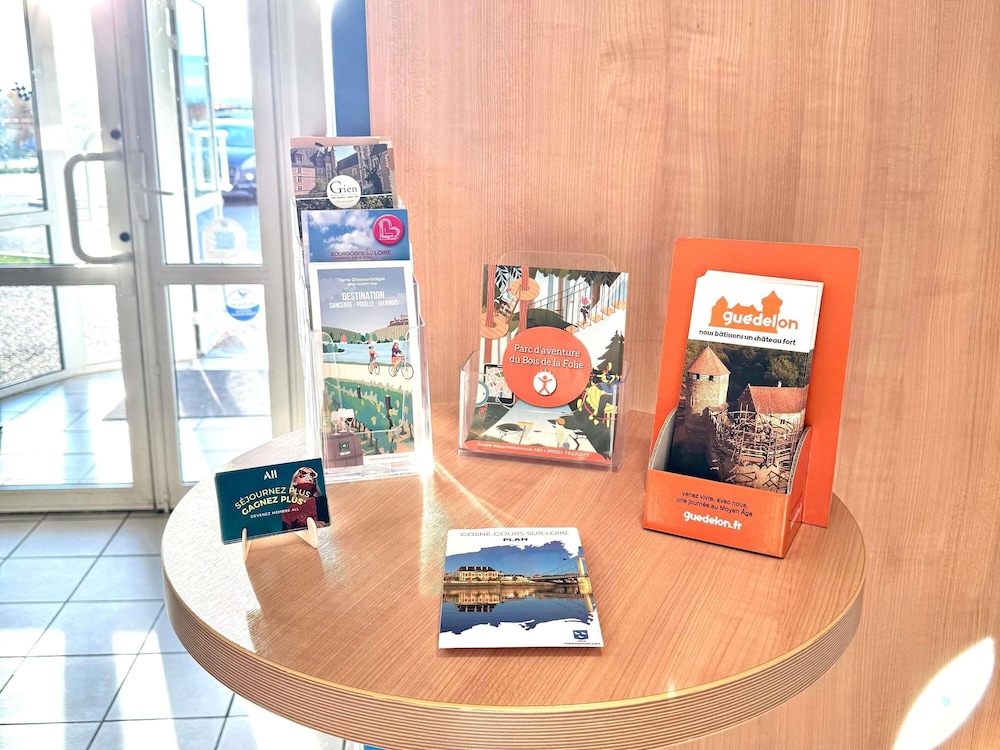 Ibis Budget Cosne Sur Loire 11/51