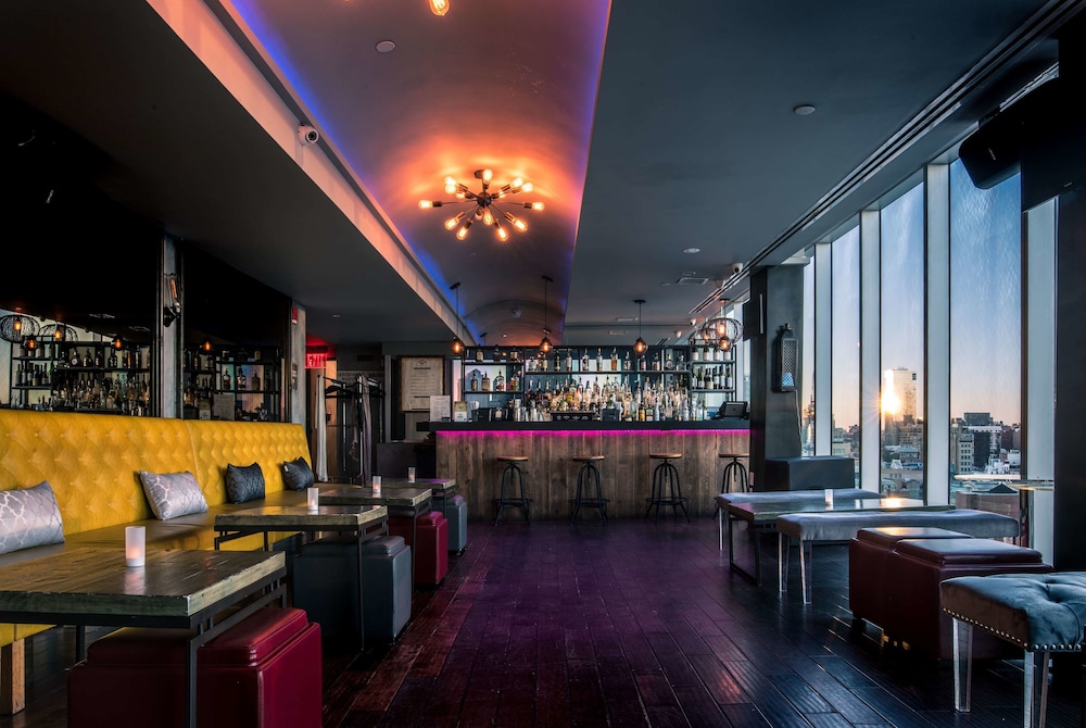 Wyndham Garden Chinatown Hotel 44/56