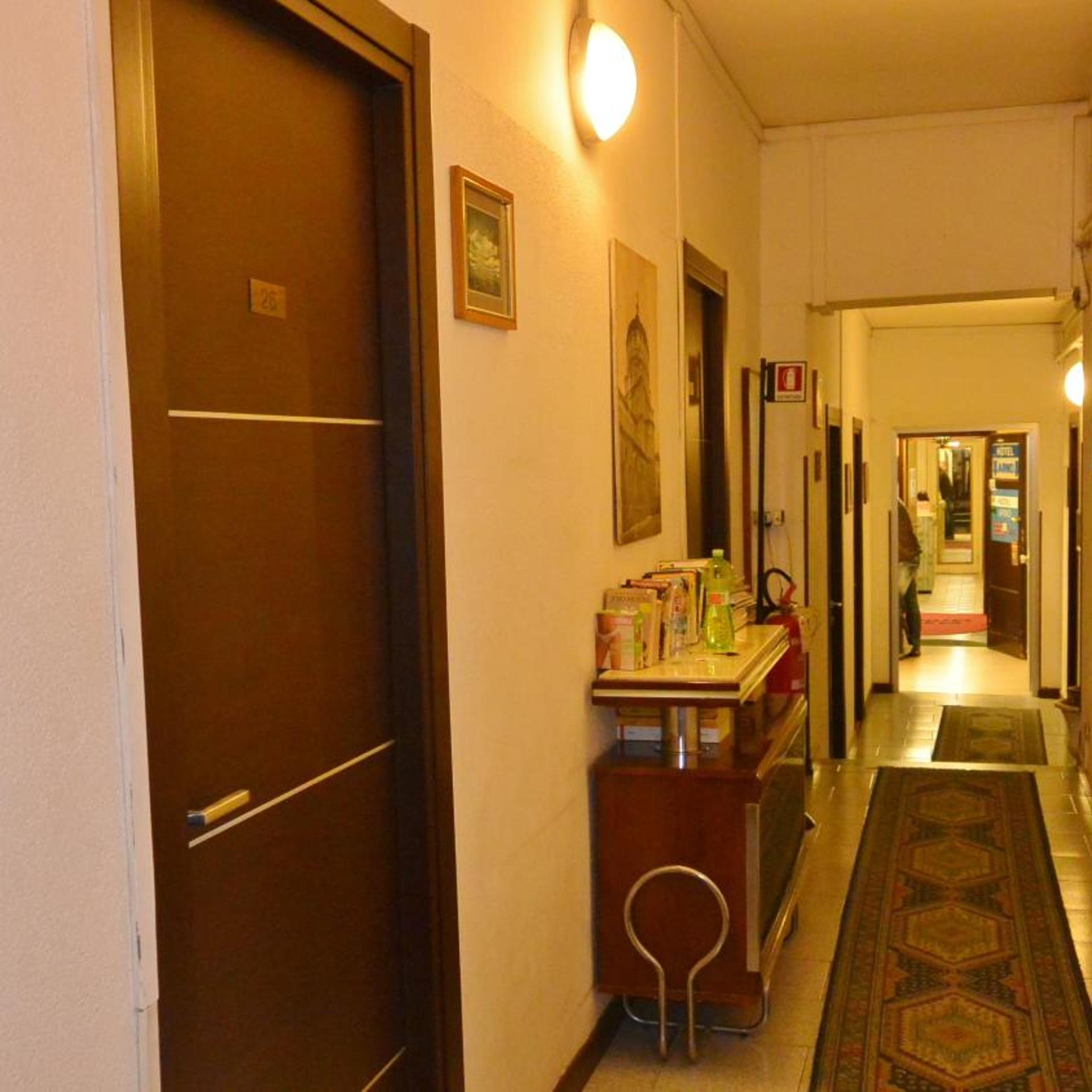 Hotel Arno 34/49