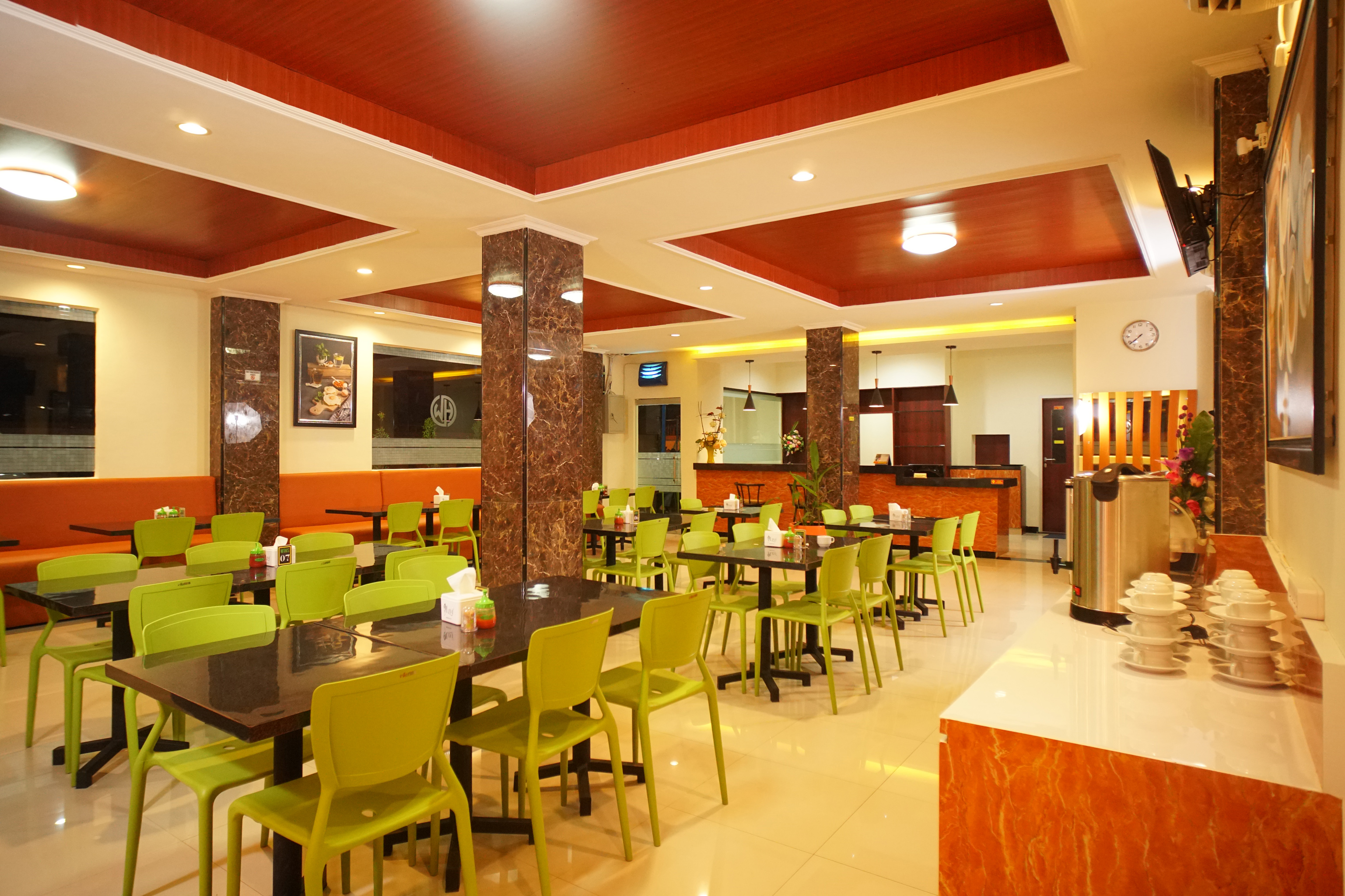 Oyo 147 Hotel Winer 38/50