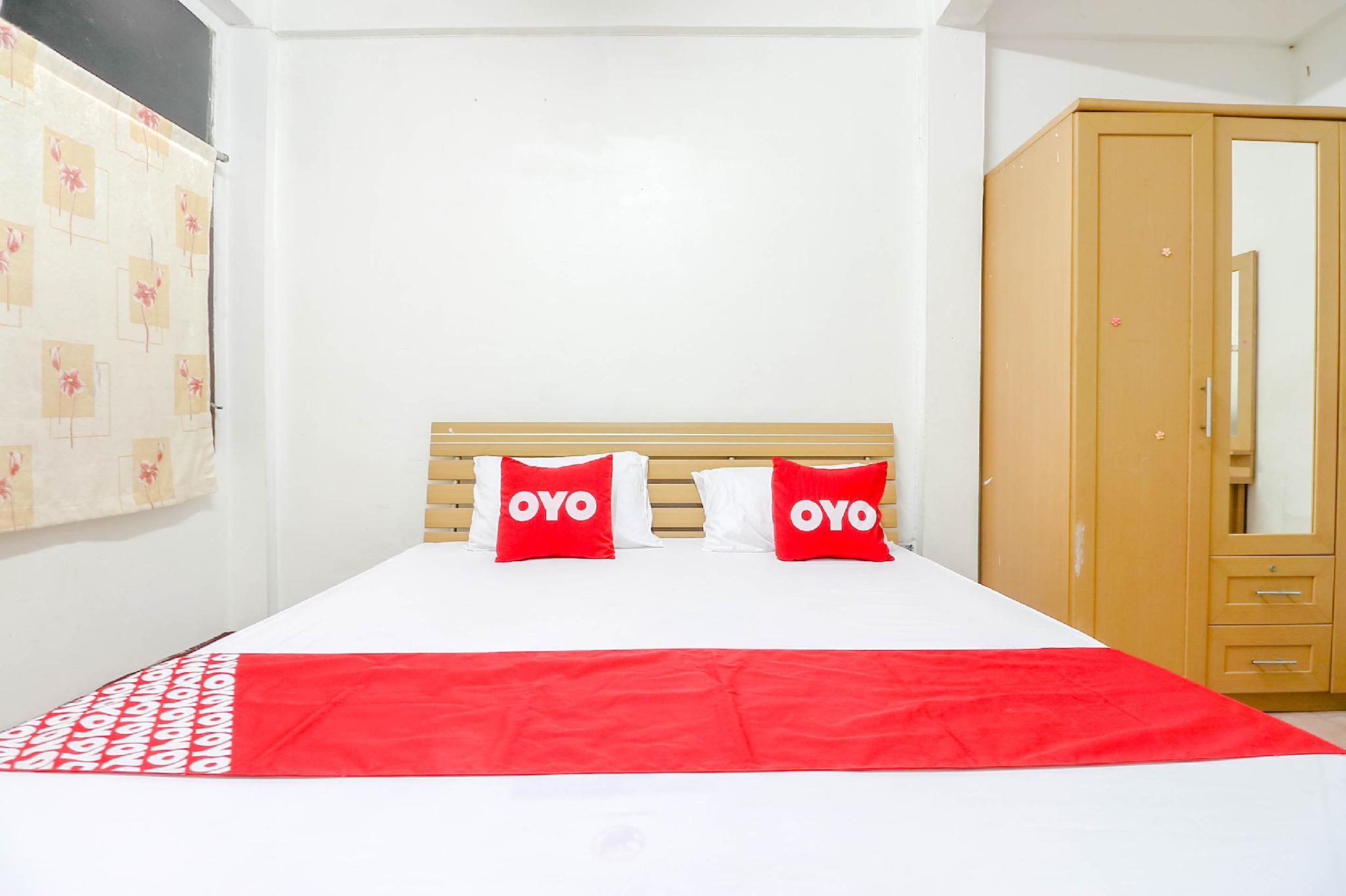 OYO 525 MRT Phetkasem 48/1 Place 21/33