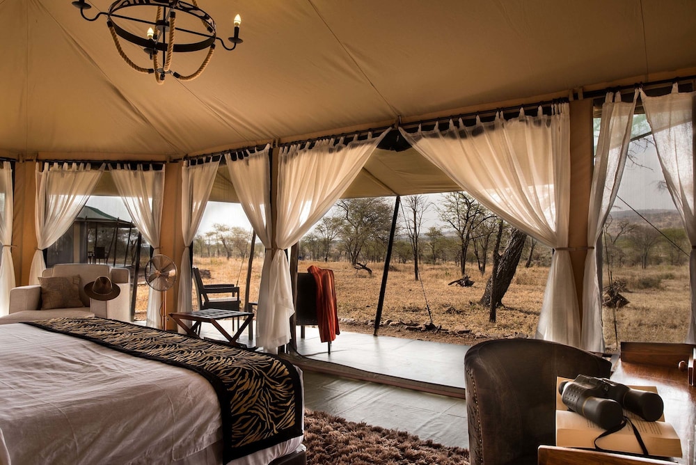 OLE SERAI LUXURY CAMP 6/39